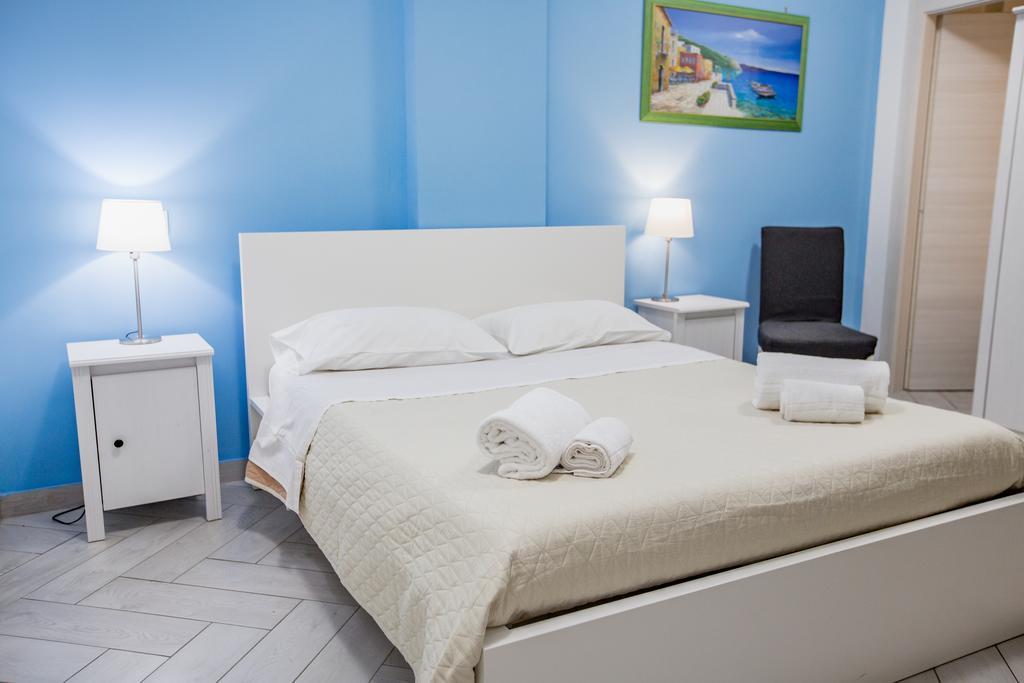 Belvedere Rent Rooms Campofelice Di Roccella Exterior foto